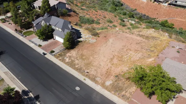 $384,000 | 446 North Quail Rdg Circle, Washington, UT 84780
