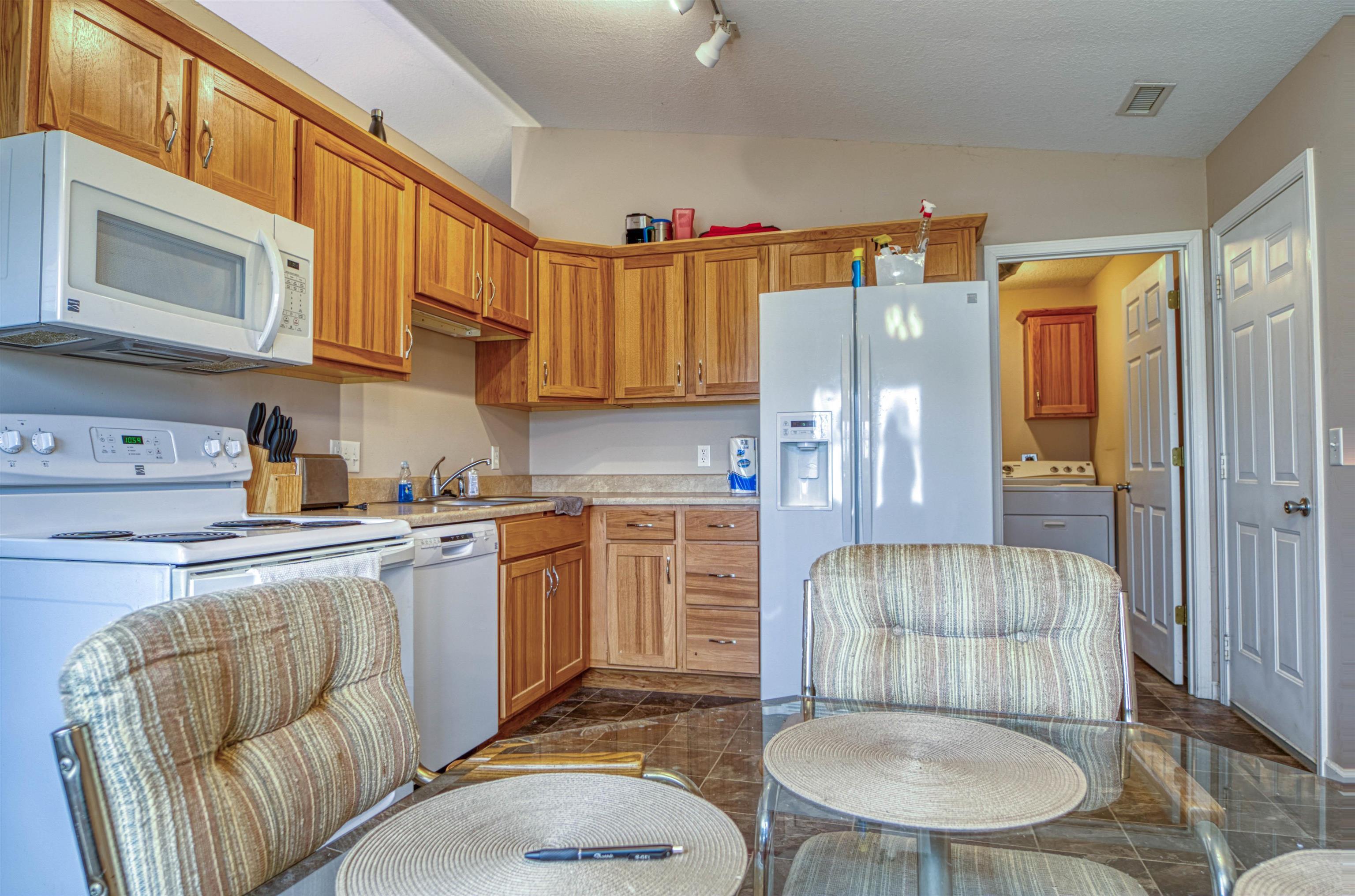 6330 Shell Drive Fort Wayne, IN 46835 - Photo 10 of 25