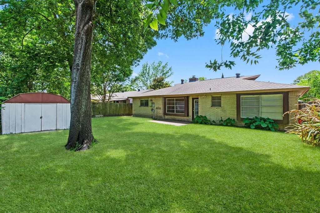 9718 Shady Tree Lane Houston, TX 77086 - Photo 22 of 26