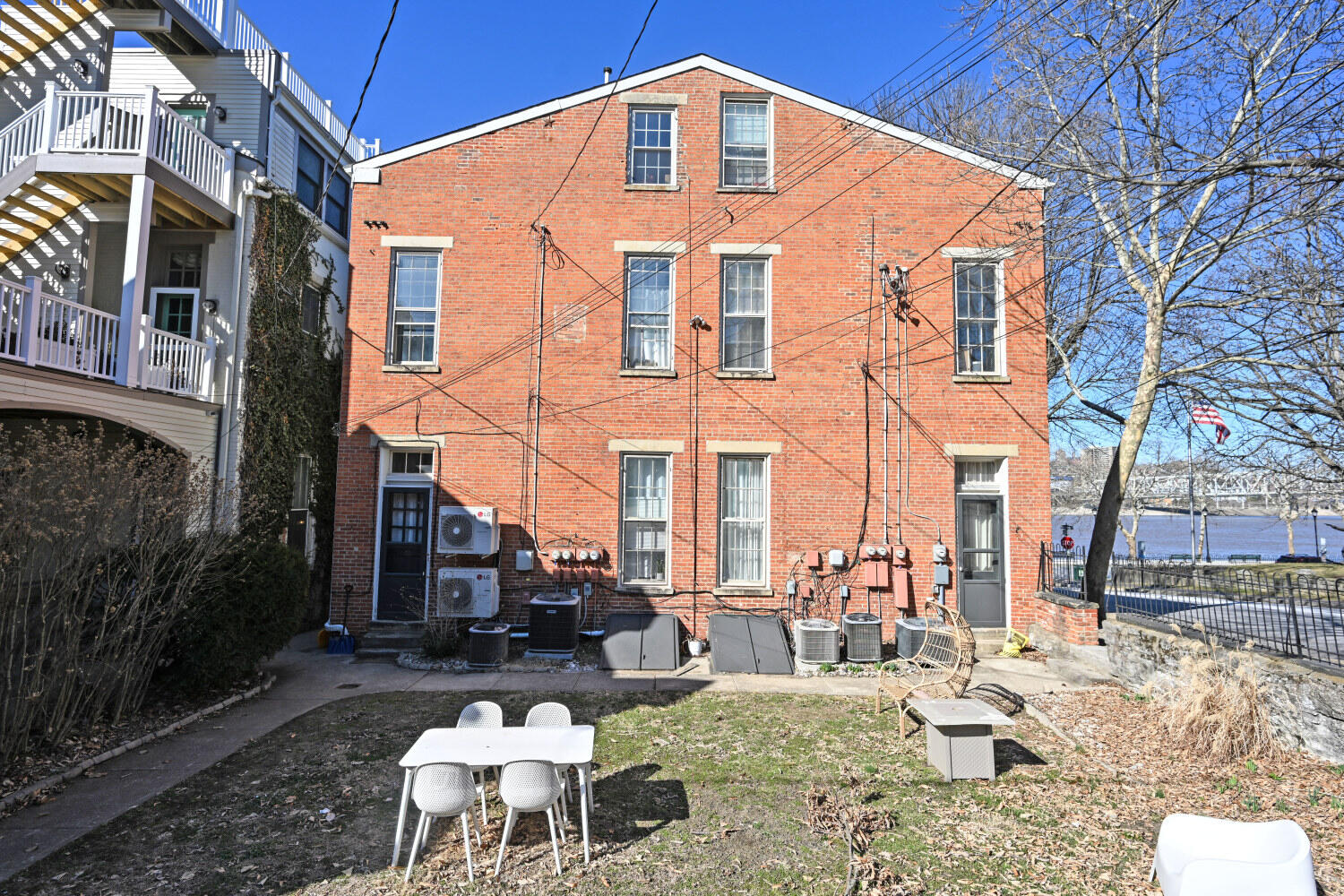 229 Riverside Drive, Unit 1F Covington, KY 41011 - Photo 31 of 40 229RiversideDr1F_40