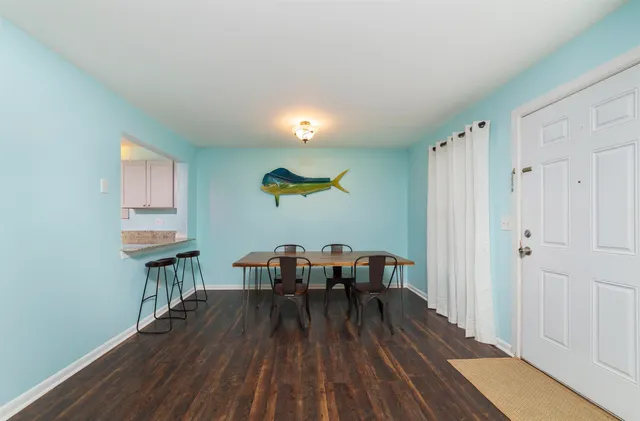 $2,075 | 207 9th Street, St. Augustine, FL 32080