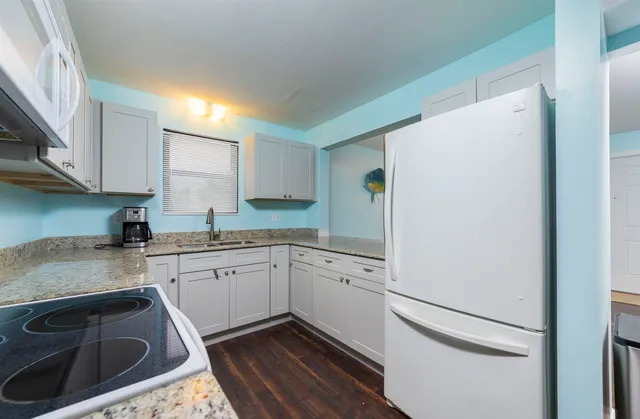 $2,075 | 207 9th Street, St. Augustine, FL 32080