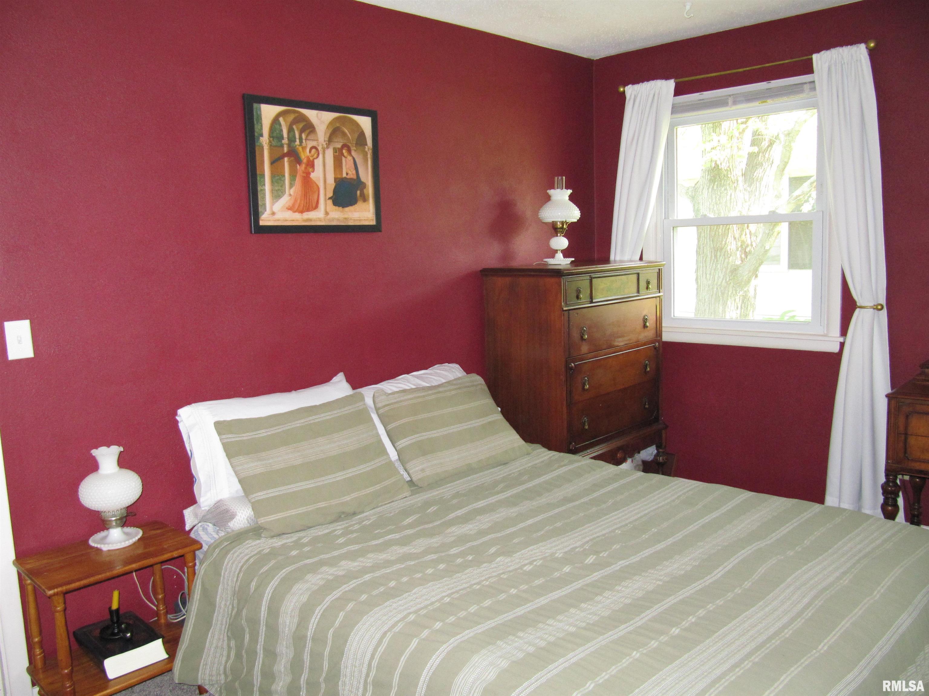 204 Sherwood Park Road Washington, IL 61571 - Photo 15 of 40 Gallery Image 15