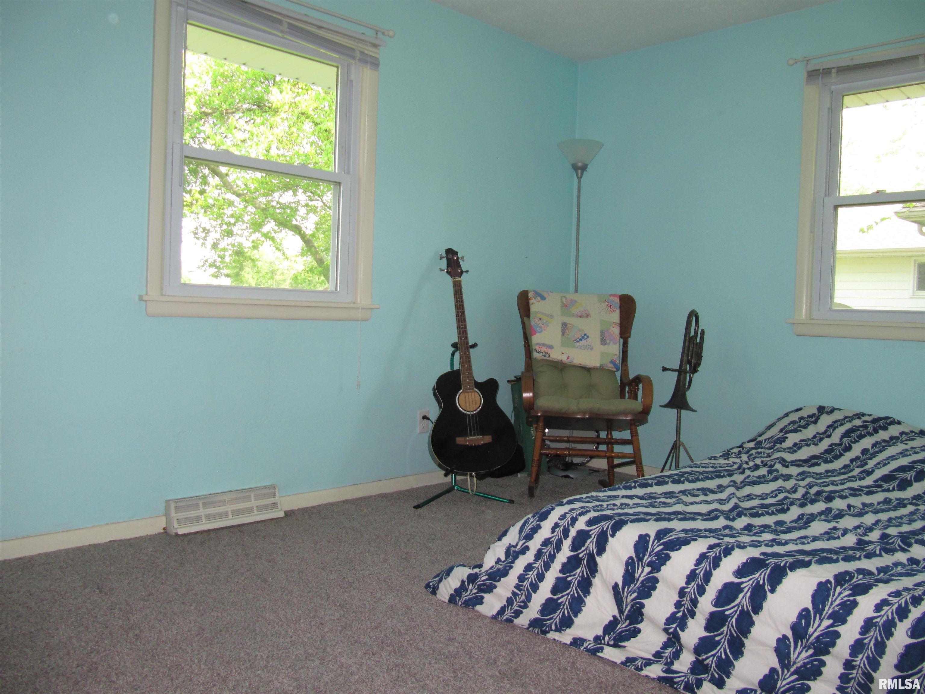 204 Sherwood Park Road Washington, IL 61571 - Photo 22 of 40 Gallery Image 22