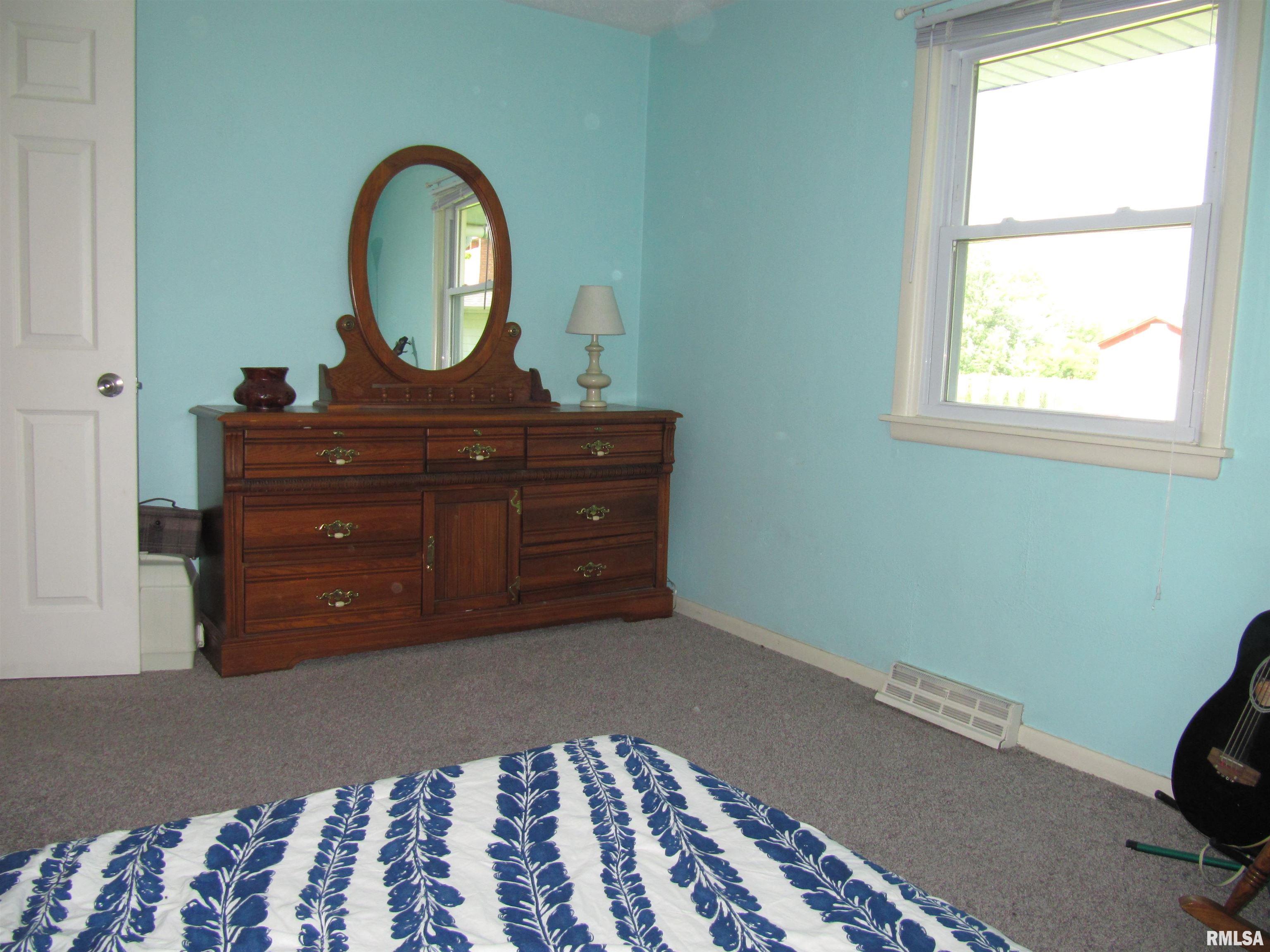 204 Sherwood Park Road Washington, IL 61571 - Photo 23 of 40 Gallery Image 23