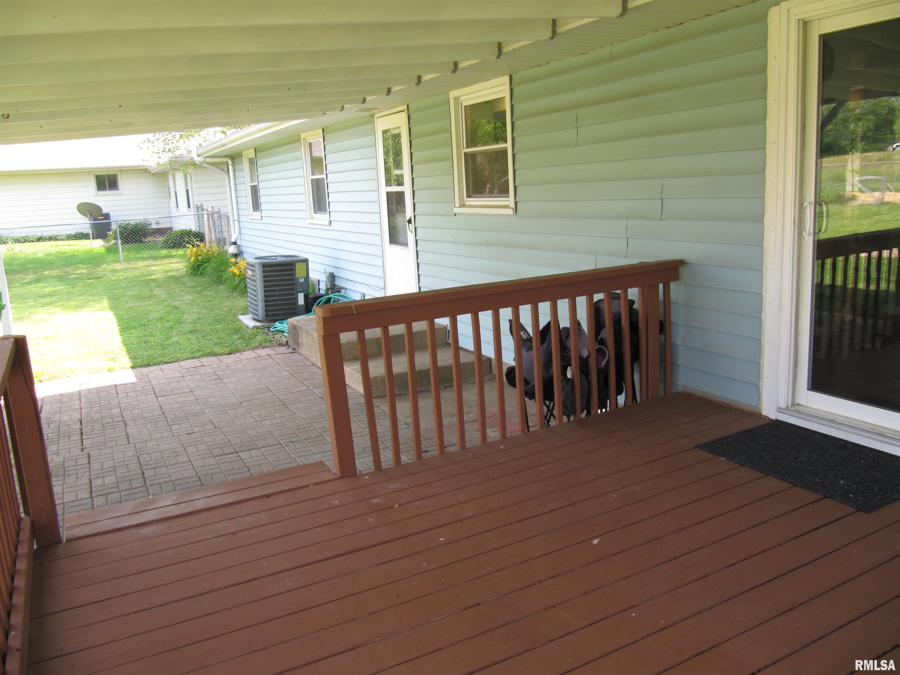 204 Sherwood Park Road Washington, IL 61571 - Photo 29 of 40 Gallery Image 29