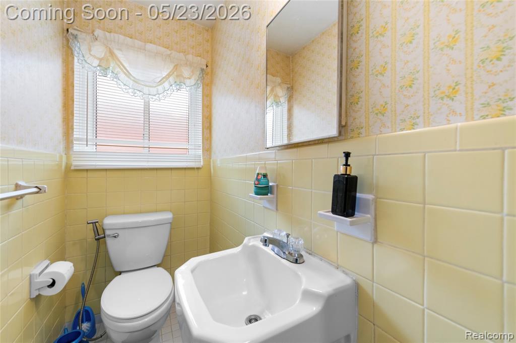 29410 Runey Drive Warren, MI 48092 - Photo 23 of 33