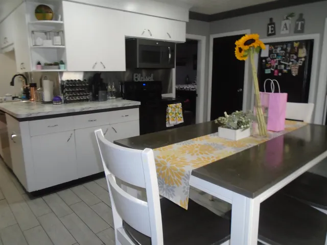 $699,000 | 281 Dubuque Street, Manchester, NH 03102