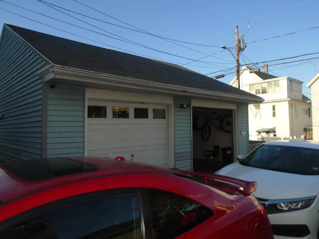 $699,000 | 281 Dubuque Street, Manchester, NH 03102