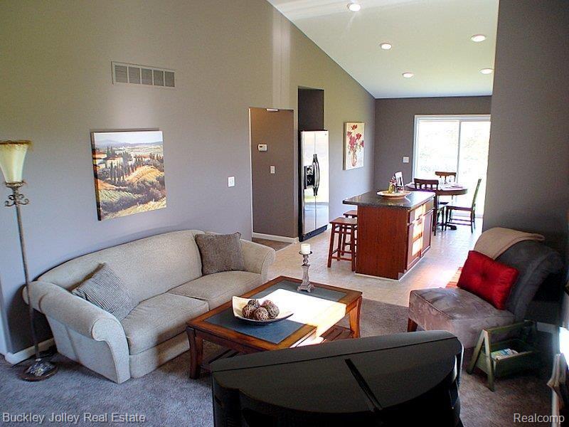 8032 Eagle Ridge Lane Fowlerville, MI 48836 - Photo 11 of 16 Great Architechtural Features