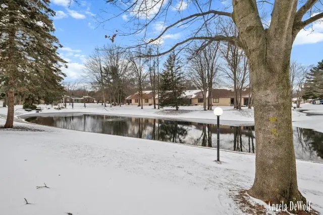 $259,900 | 318 Aniline Avenue North, Holland, MI 49424