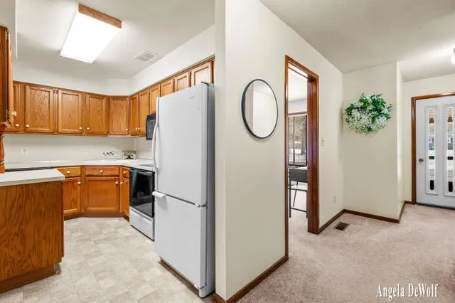 $259,900 | 318 Aniline Avenue North, Holland, MI 49424