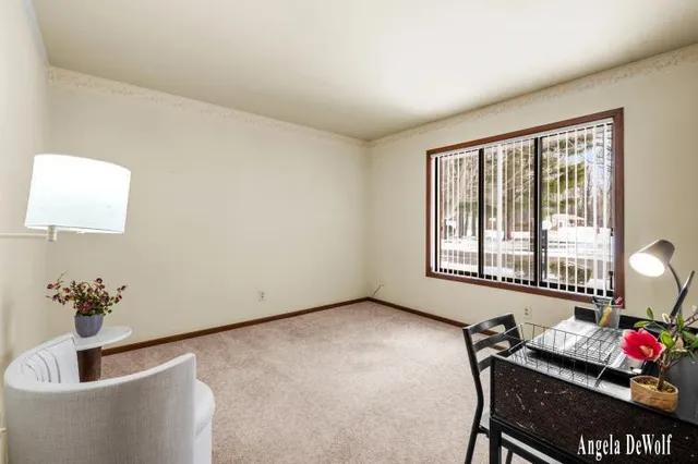 $259,900 | 318 Aniline Avenue North, Holland, MI 49424