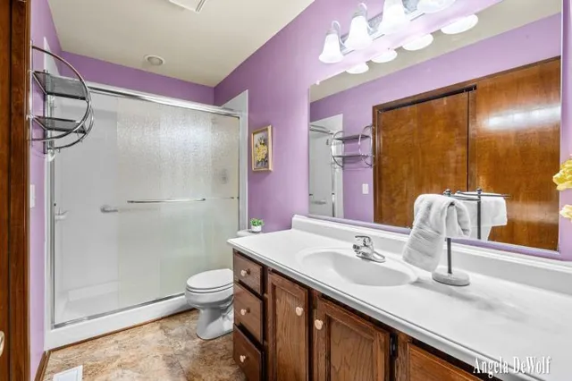 $259,900 | 318 Aniline Avenue North, Holland, MI 49424