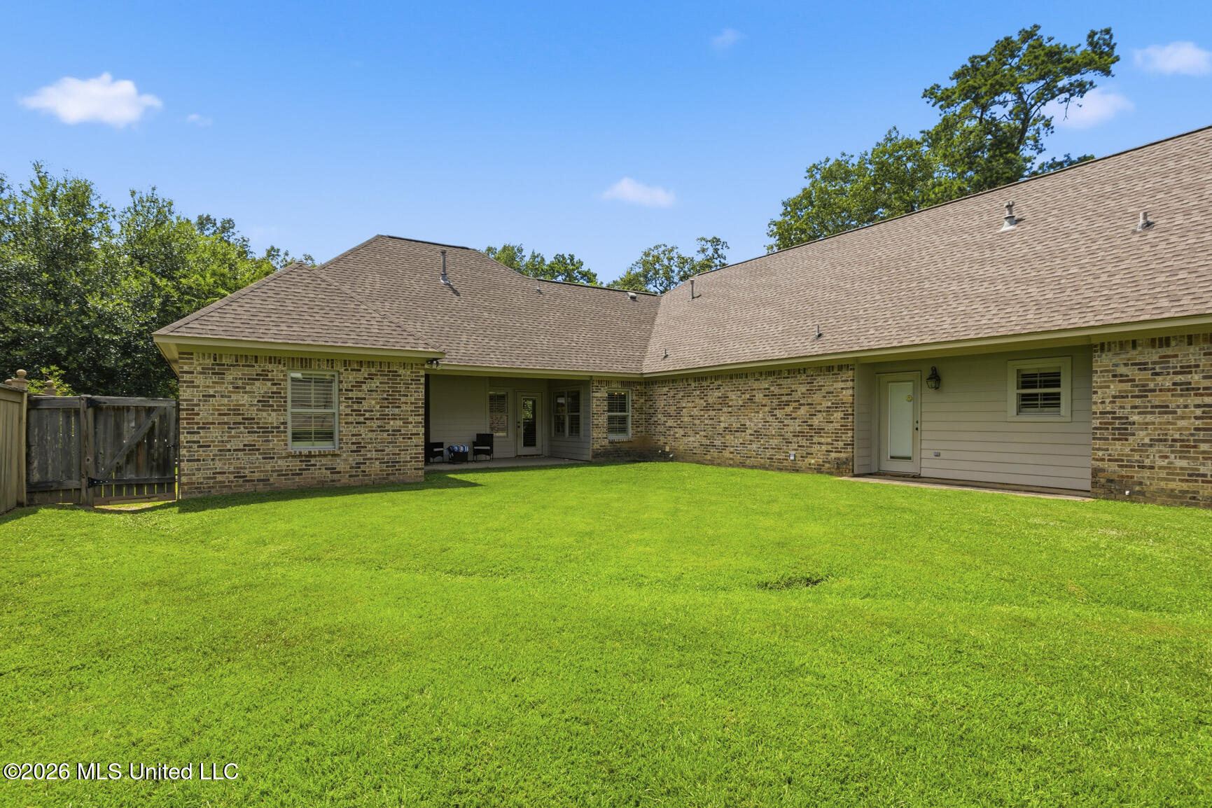 4282 Berlin Drive Jackson, MS 39211 - Photo 31 of 31 4282 Berlin-33