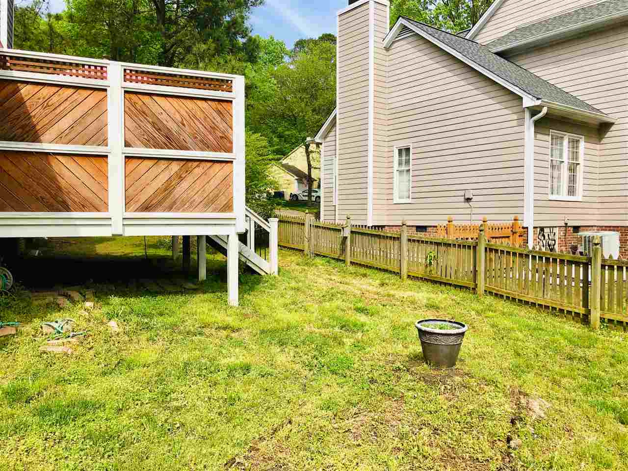 5601 Edgebury Road Raleigh, NC 27613 - Photo 9 of 12 Photo 9