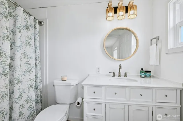 $398,900 | 760 El Toro Street, Coupeville, WA 98239