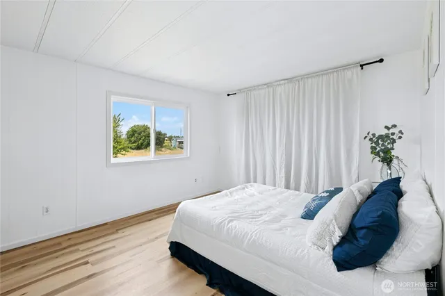 $398,900 | 760 El Toro Street, Coupeville, WA 98239