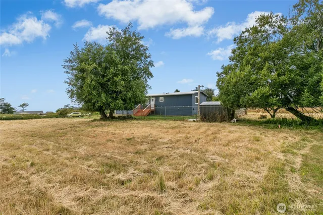 $398,900 | 760 El Toro Street, Coupeville, WA 98239