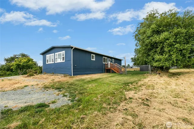 $398,900 | 760 El Toro Street, Coupeville, WA 98239