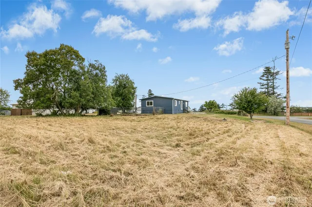 $398,900 | 760 El Toro Street, Coupeville, WA 98239