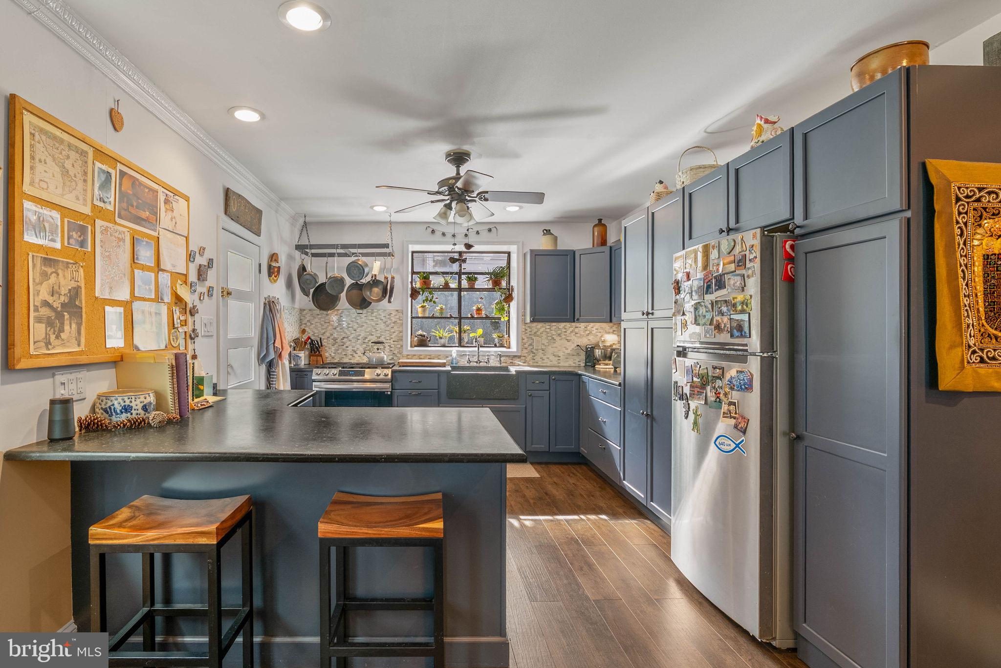 230 Morris Street Philadelphia, PA 19148 - Photo 18 of 53