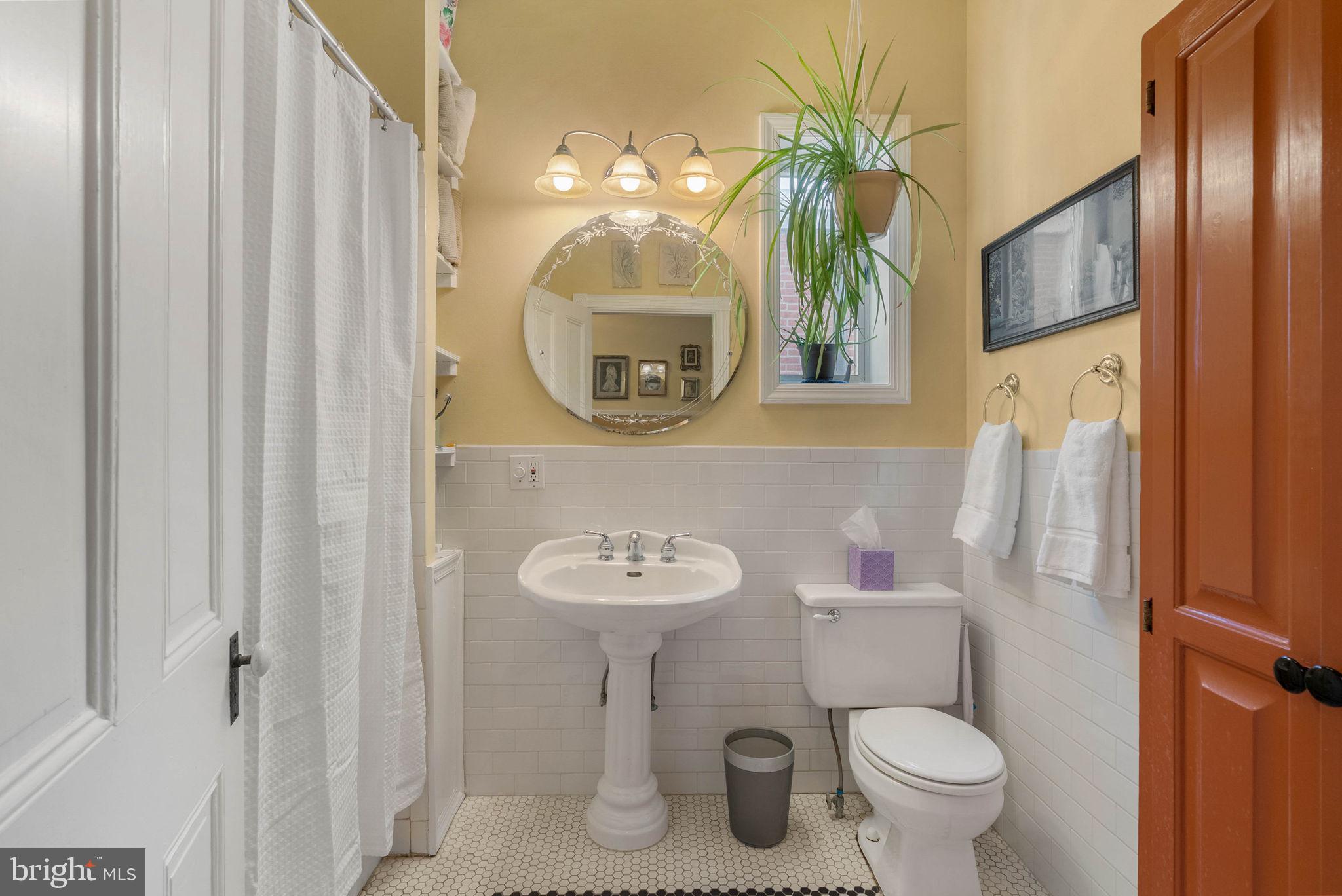 230 Morris Street Philadelphia, PA 19148 - Photo 42 of 53