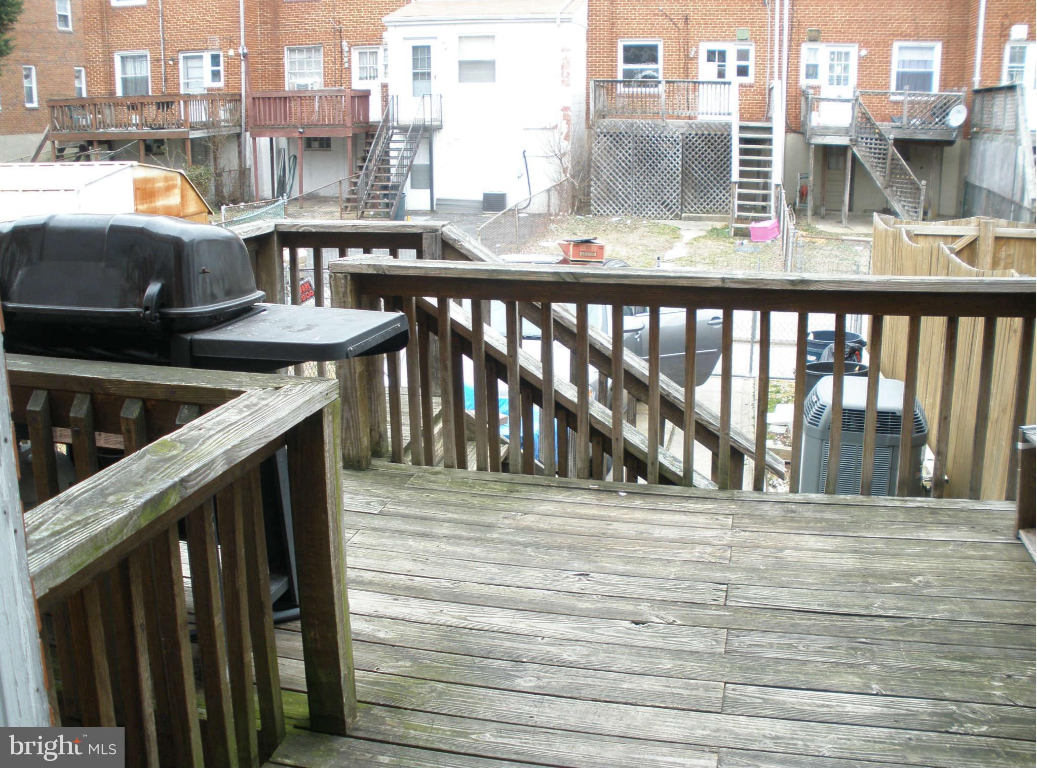 964 Arncliffe Road Baltimore, MD 21221 - Photo 13 of 16 Exterior (Rear)