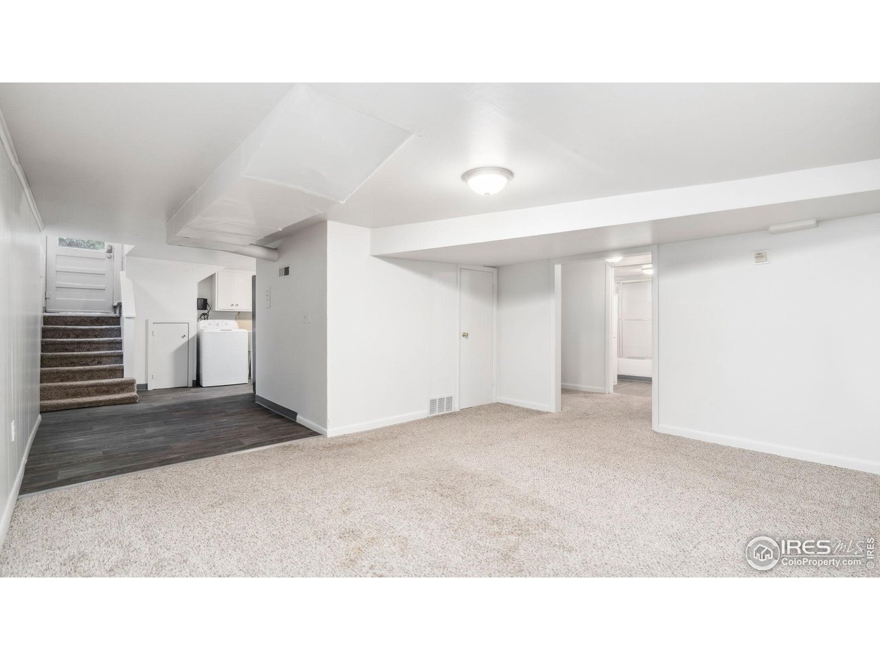 1029 Cranford Place Greeley, CO 80631 - Photo 22 of 34 a open hall with a bathroom