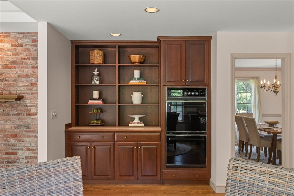 25 Dana Road Boxford, MA 01921 - Photo 8 of 41 a kitchen with a sink and refrigerator