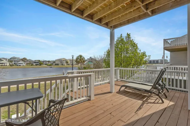 $635,000 | 304 Columbia Avenue, Unit B, Carolina Beach, NC 28428