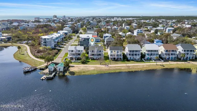 $635,000 | 304 Columbia Avenue, Unit B, Carolina Beach, NC 28428