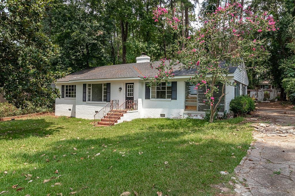 2417 Comanche Road Augusta, GA 30904 - Photo 1 of 21 Main View