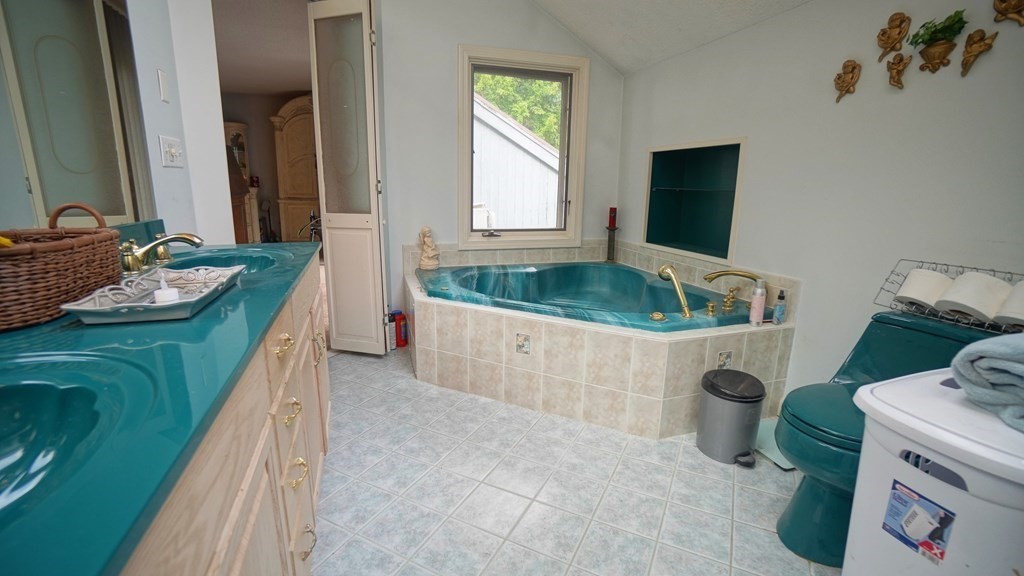 211 Monson Turnpike Road Ware, MA 01082 - Photo 29 of 42