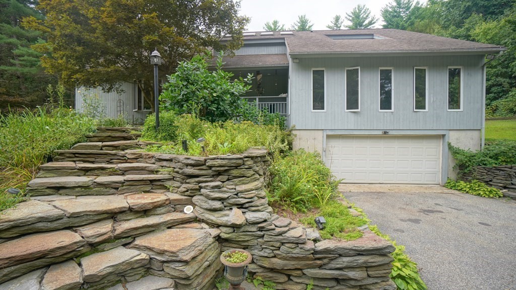 211 Monson Turnpike Road Ware, MA 01082 - Photo 3 of 42
