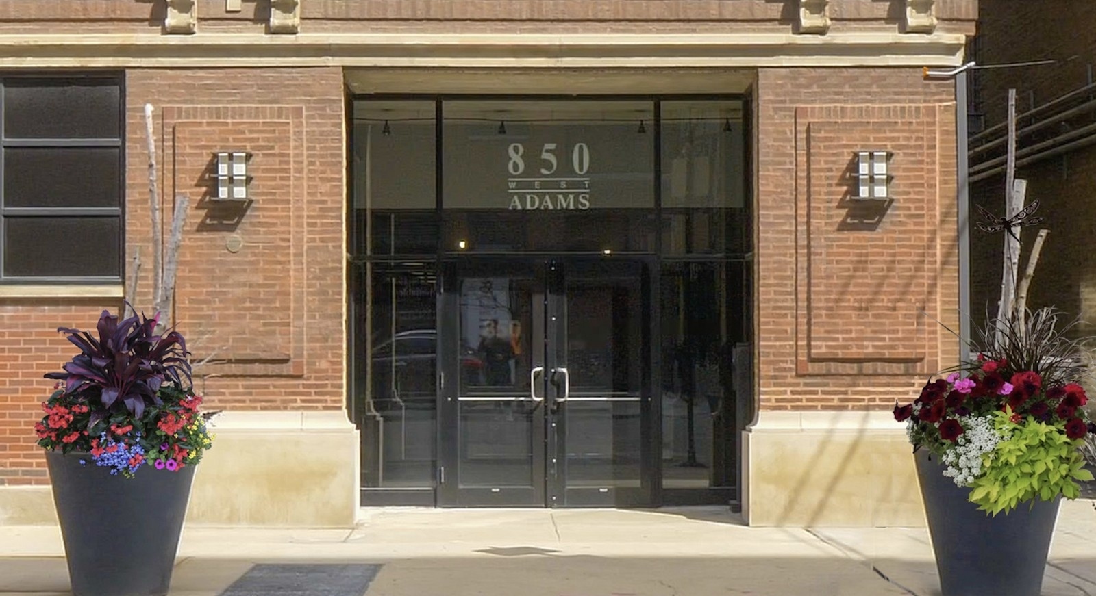 850 West Adams Street, Unit 5E Chicago, IL 60607 - Photo 1 of 34 Gallery Image 1