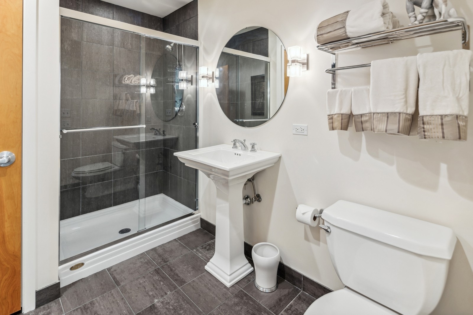 850 West Adams Street, Unit 5E Chicago, IL 60607 - Photo 19 of 34 Gallery Image 19
