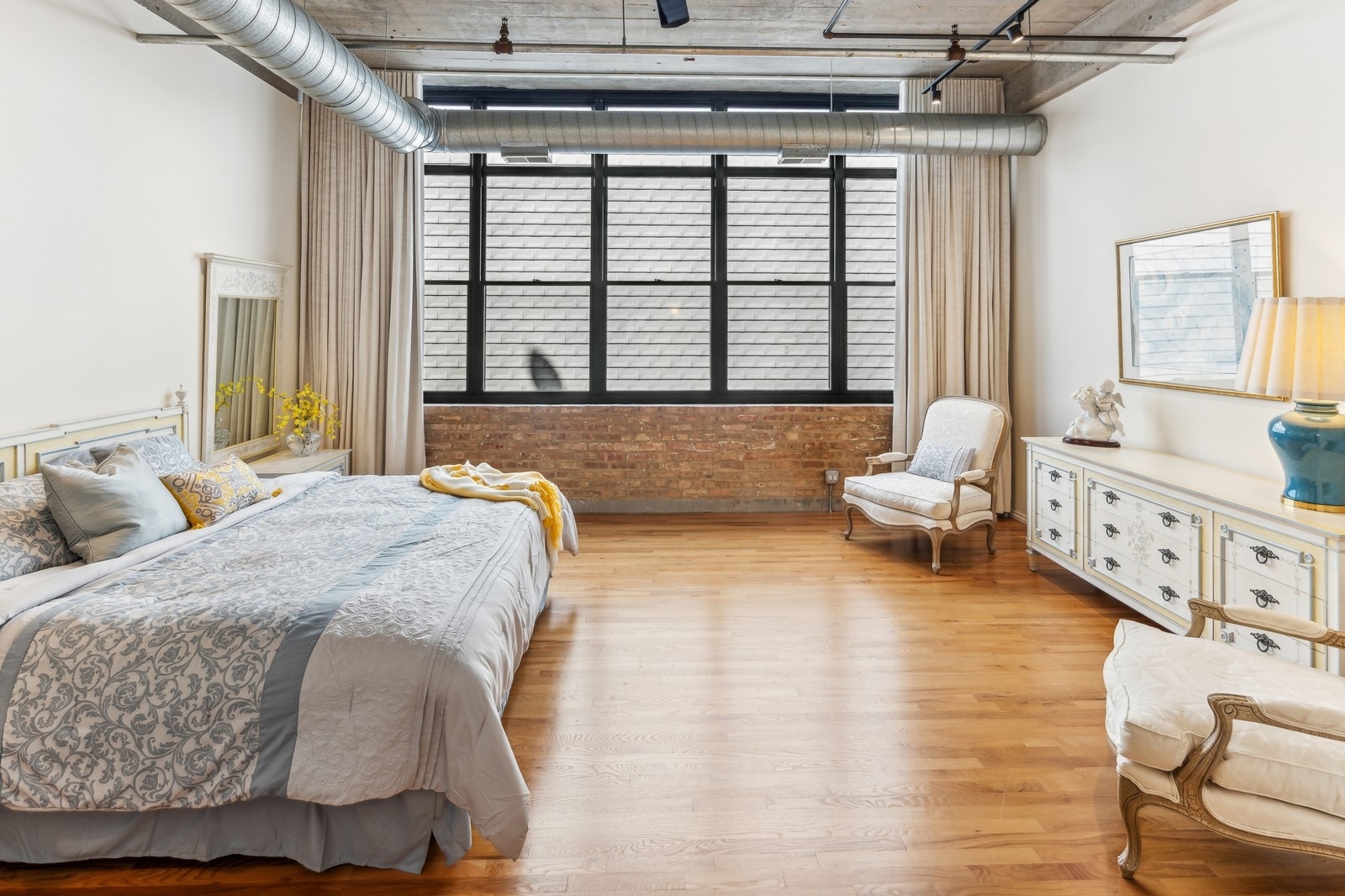 850 West Adams Street, Unit 5E Chicago, IL 60607 - Photo 21 of 34 Gallery Image 21