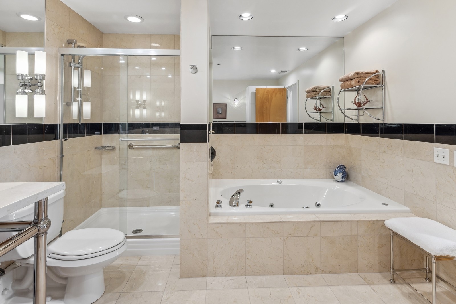 850 West Adams Street, Unit 5E Chicago, IL 60607 - Photo 27 of 34 Gallery Image 27