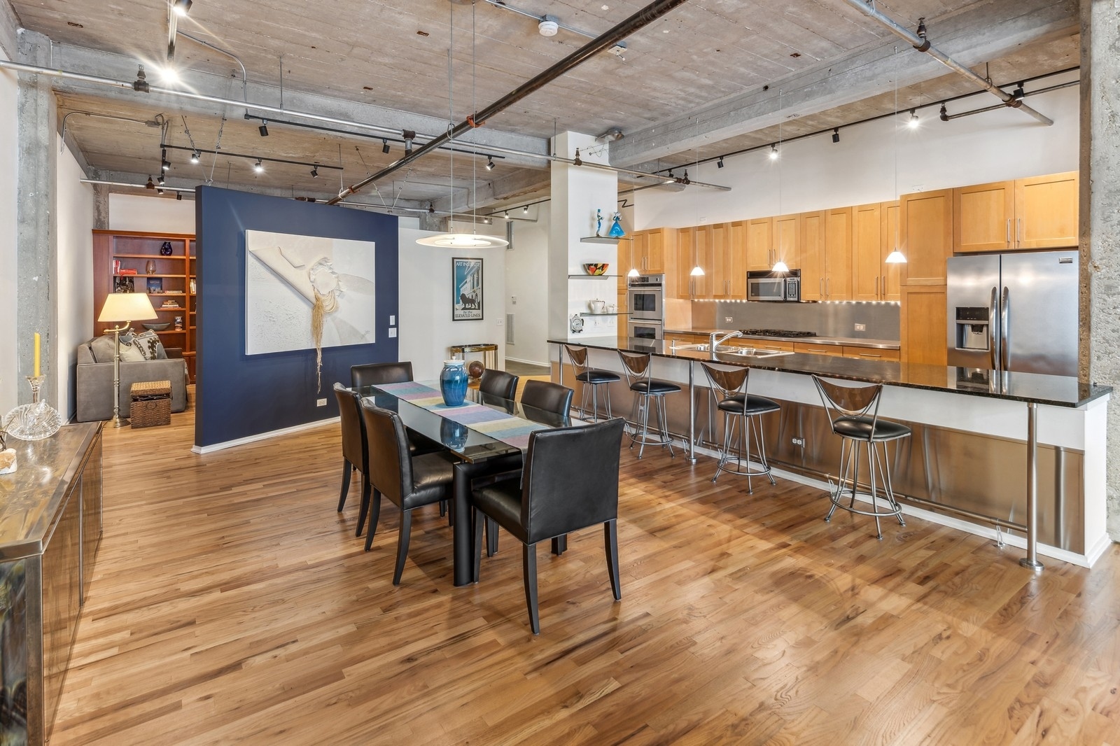 850 West Adams Street, Unit 5E Chicago, IL 60607 - Photo 8 of 34 Gallery Image 8