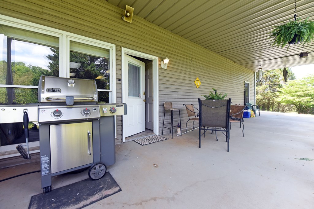6000 Robinson Road Young Harris, GA 30582 - Photo 61 of 62 Gallery Image 61