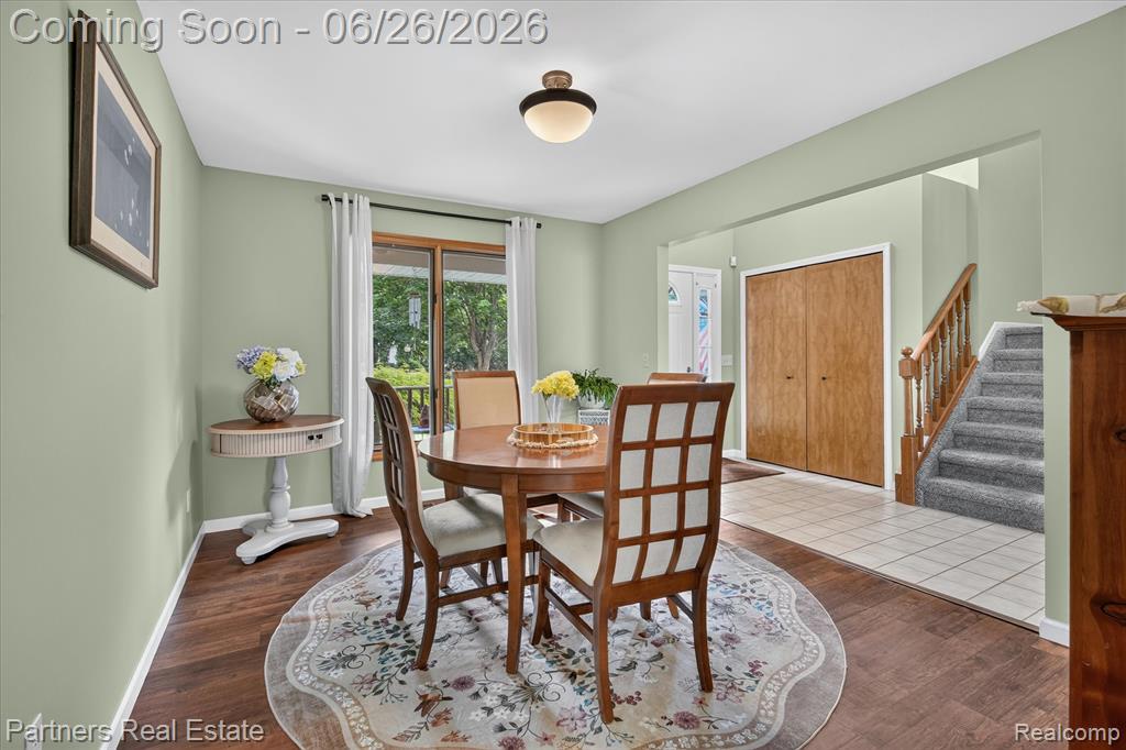 627 West Caledonia Street Howell, MI 48843 - Photo 8 of 66