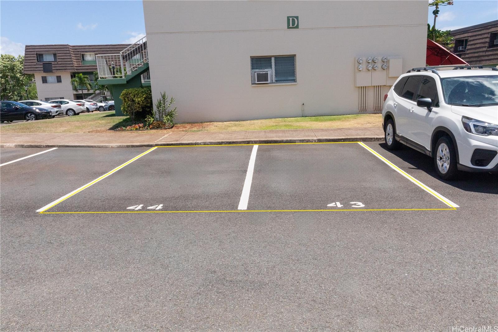 4280 Salt Lake Boulevard, Unit D23 Honolulu, HI 96818 - Photo 11 of 25 Parking Stalls 43 & 44