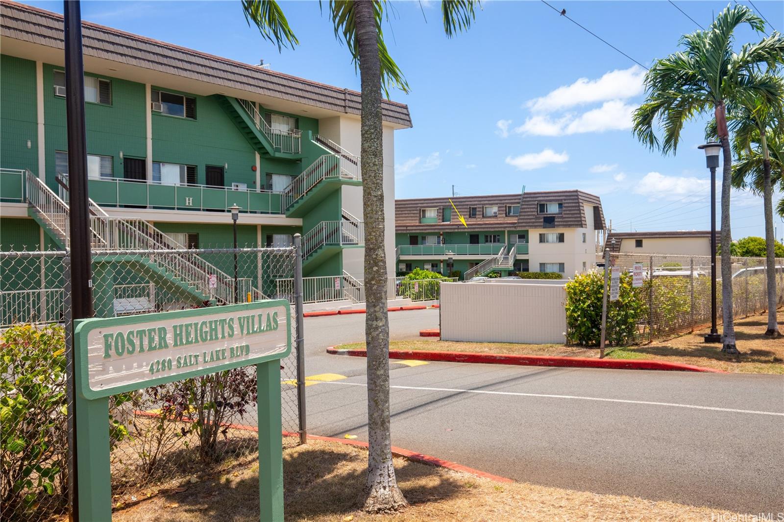 4280 Salt Lake Boulevard, Unit D23 Honolulu, HI 96818 - Photo 12 of 25 Foster Heights Villas