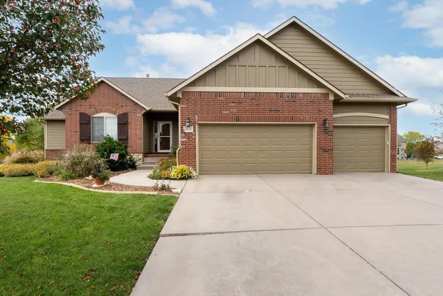 $389,500 | 3421 Bluestem, Rose Hill, KS 67133
