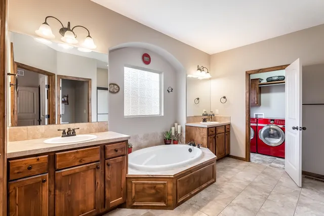 $389,500 | 3421 Bluestem, Rose Hill, KS 67133