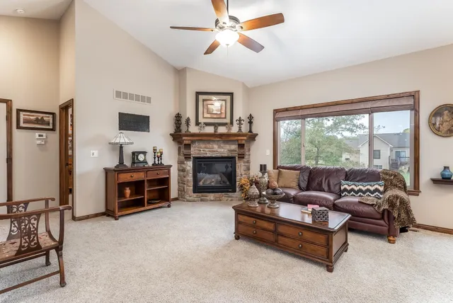 $389,500 | 3421 Bluestem, Rose Hill, KS 67133