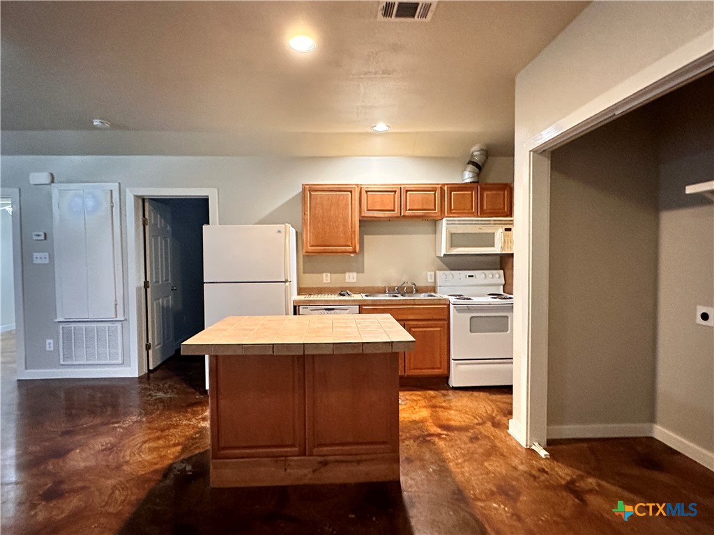 3340 Dacy Lane, Unit 7 Kyle, TX 78640 - Photo 15 of 18