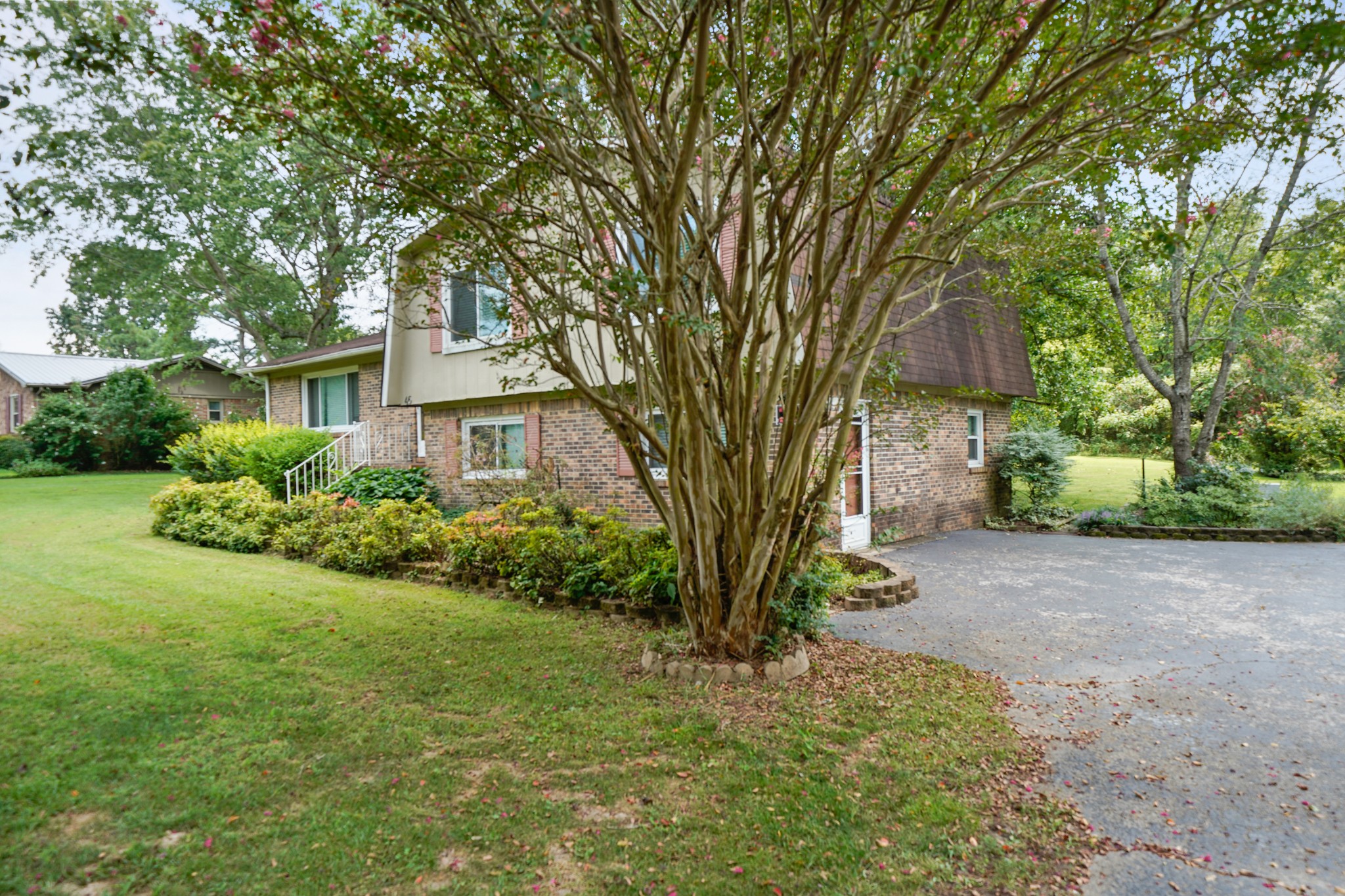 46 West Prospect Road Fayetteville, TN 37334 - Photo 3 of 32