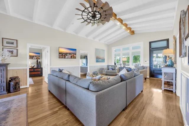 $2,500,000 | 1332 South Waccamaw Drive, Murrells Inlet, SC 29576